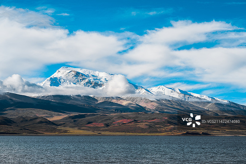 纳木那尼峰图片素材