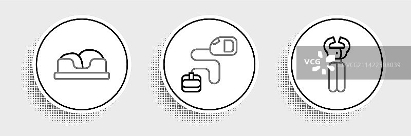 宠物指甲钳、宠物床和伸缩牵引绳图片素材