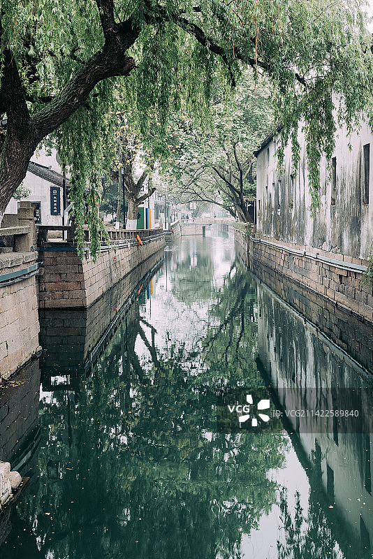 苏州历史古街平江路水乡风光图片素材