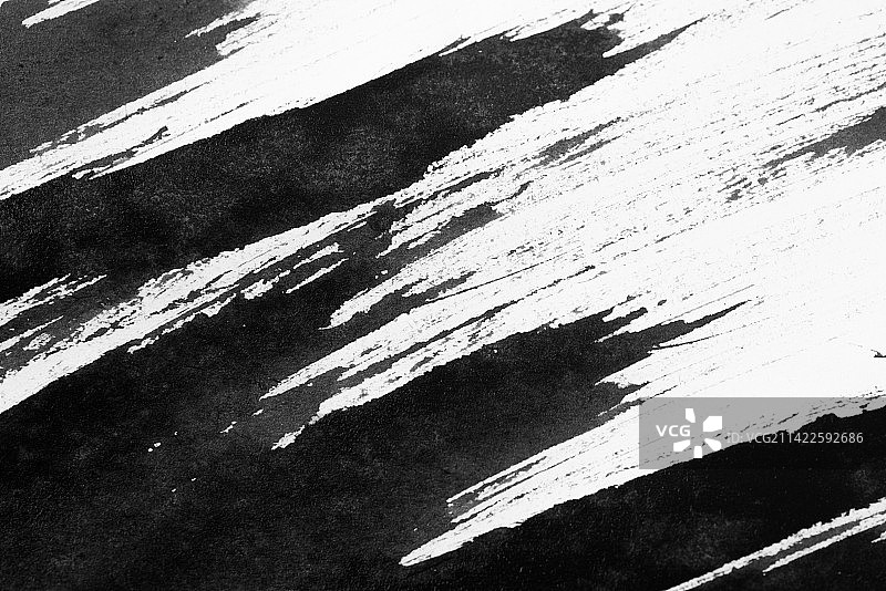 白色背景上的墨水毛笔笔刷图片素材