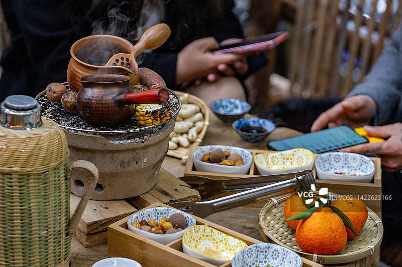 四川省绵阳市罐罐茶，休闲，围炉煮茶图片素材