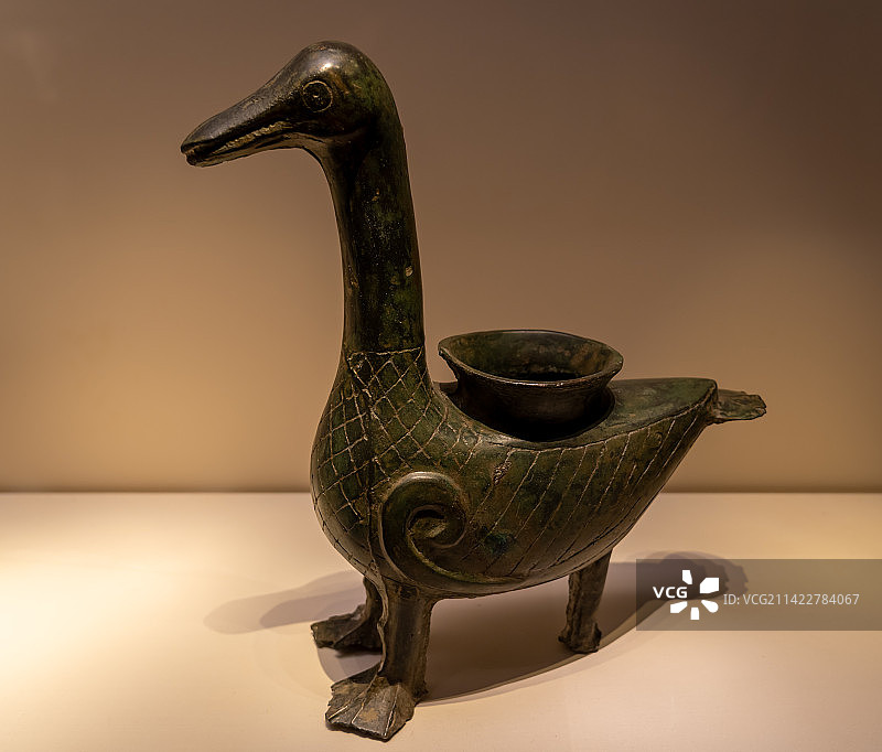 西周青铜雁尊Goose-shaped Bronze Zun(Wine Vessel)图片素材