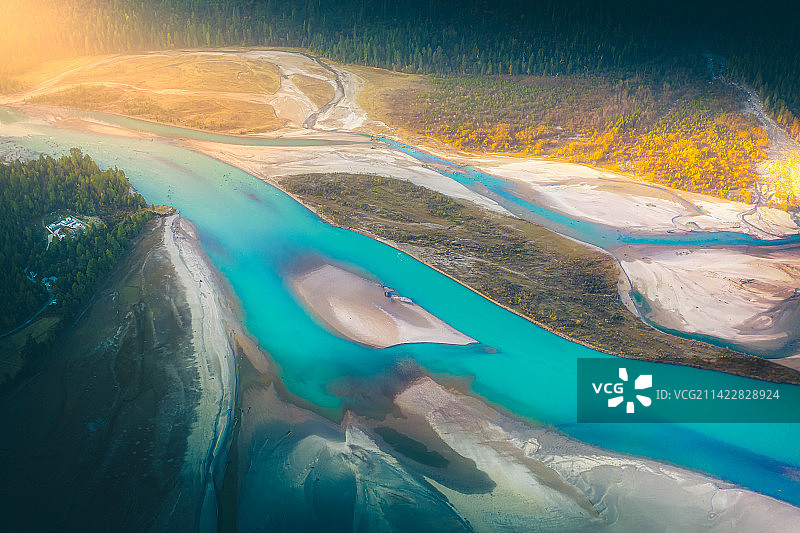 帕隆藏布江图片素材