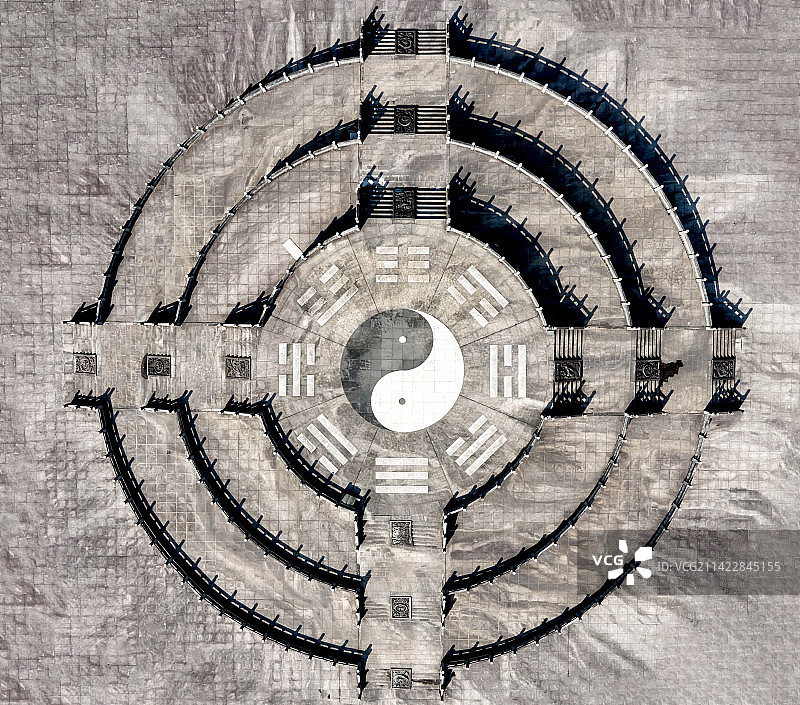 杭州东方文化园中国太极八卦阵图片素材