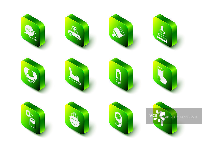 玩具车、奶瓶、积木玩具和袜子套装图片素材