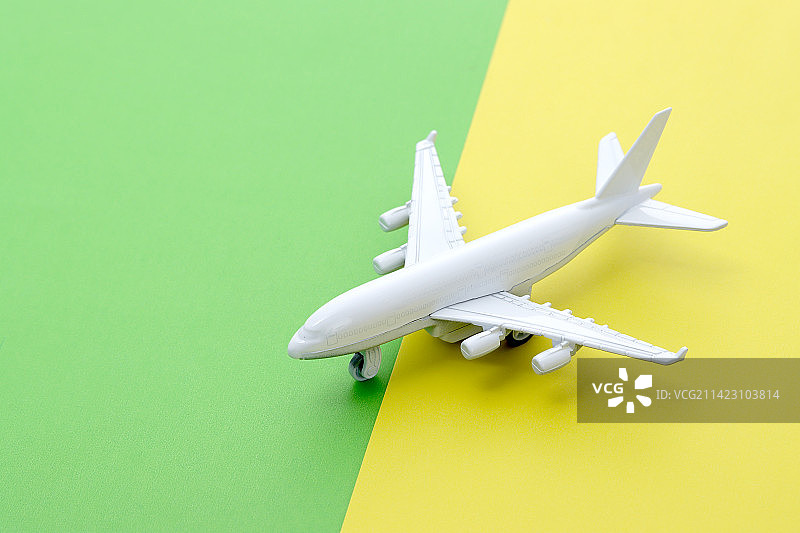 极简的旅行创意概念图片素材