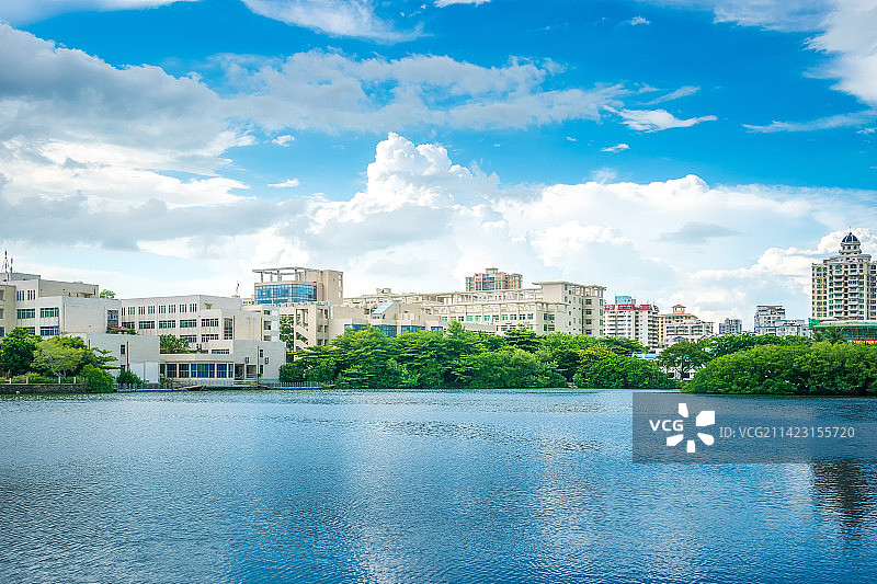 海南大学东坡湖图片素材
