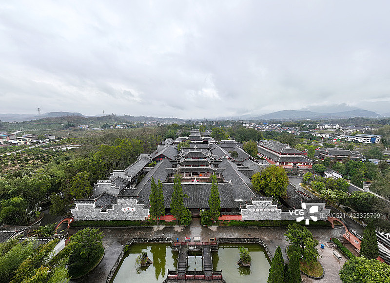 重庆市梁平区全国重点寺庙双桂堂航拍图片素材