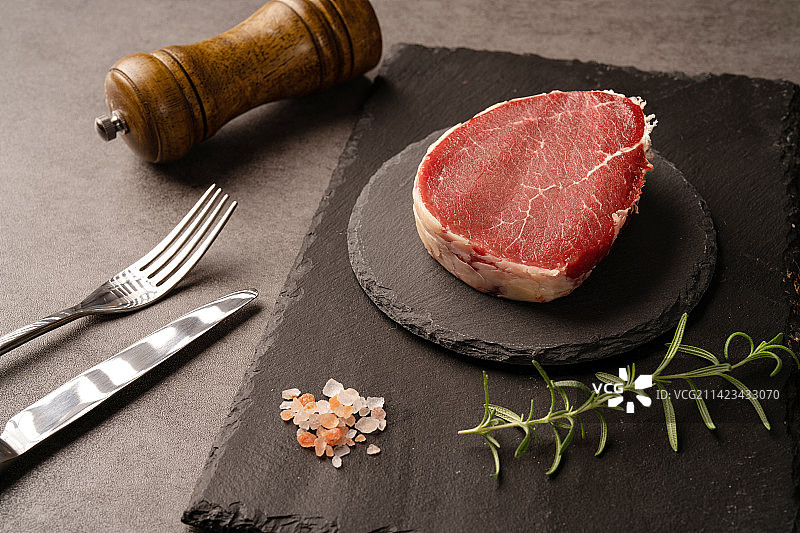 西式传统美食牛排西冷菲力图片素材