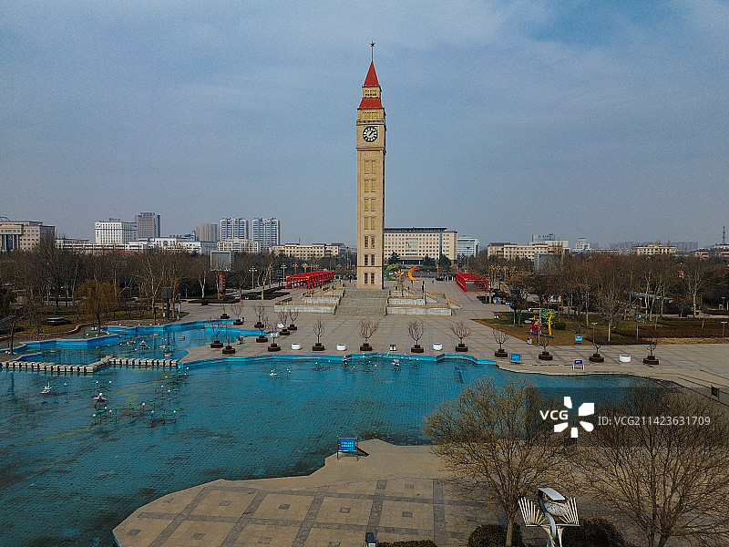 鹤壁 新世纪广场 淇滨区 淇滨大道 九州路图片素材