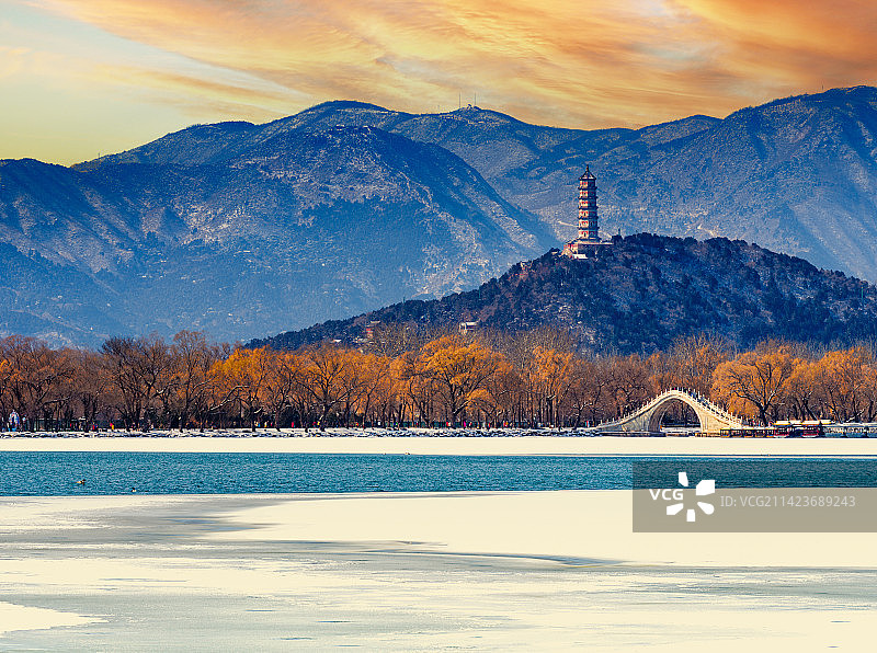 北京颐和园西堤雪景图片素材