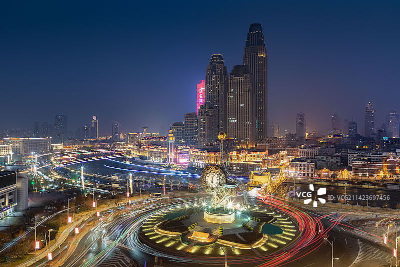 天津世纪钟图片素材