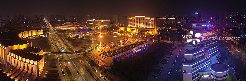 新乡 地标 航拍 平原博物院 红旗区 新乡博物馆 文化艺术中心 宝龙城市广场图片素材