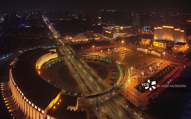 新乡 地标 航拍 平原博物院 红旗区 新乡博物馆 文化艺术中心 宝龙城市广场图片素材