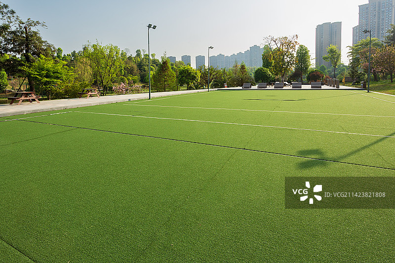 绿色运动场图片素材