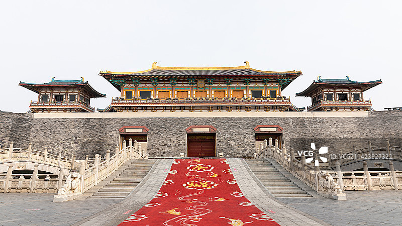 襄阳唐城影视基地·金水桥，朱雀门图片素材