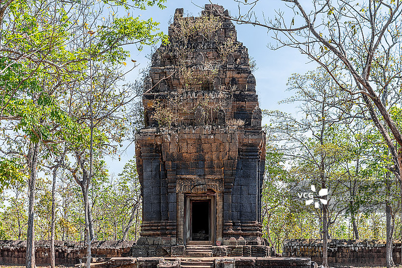 柬埔寨贡开Koh Ker古城遗迹群玛雅金字塔图片素材