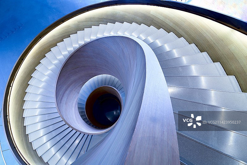 成都美术馆旋梯图片素材