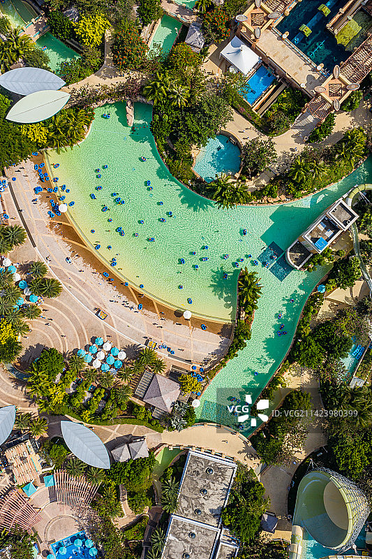 航拍海南三亚亚特兰蒂斯水世界 海边水上乐园 海洋游乐场 海岛旅游度假区 地标建筑图片素材