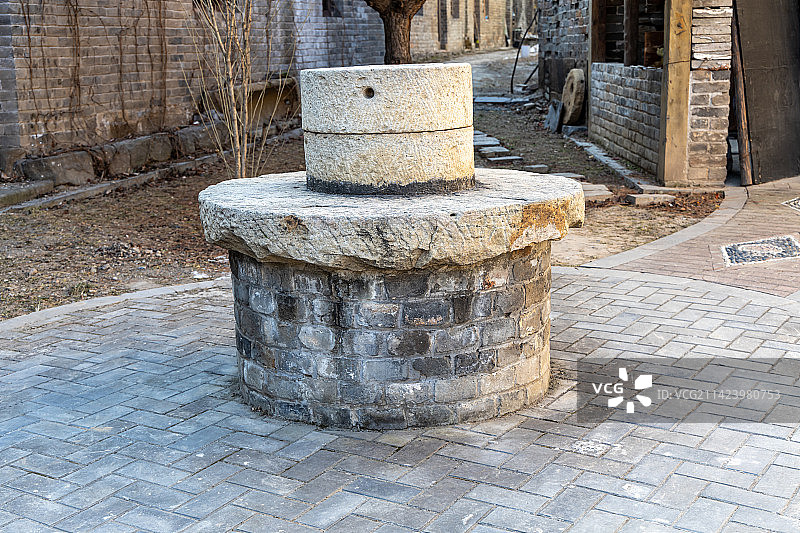 石碾石磨图片素材