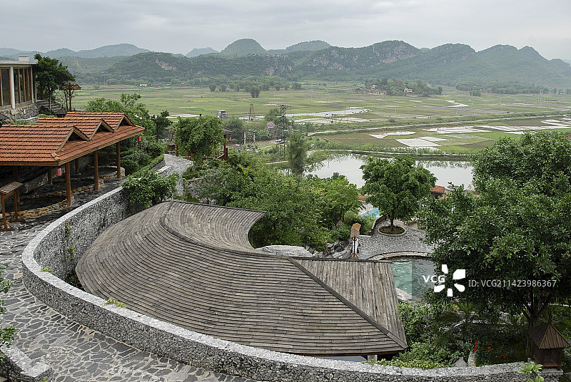 英德，露天温泉，度假村，水田，英石溶洞，岩溶地貌图片素材