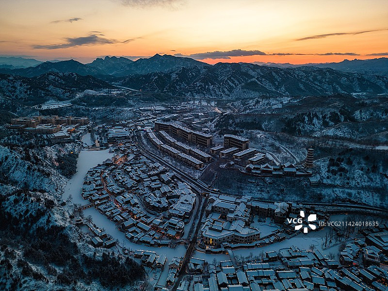 司马台长城古北水镇雪景图片素材