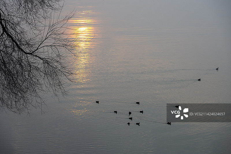 襄阳汉江夕阳黄昏城市自然风光图片素材