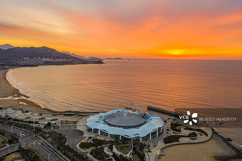 青岛风光青岛雕塑园海滨朝霞图片素材