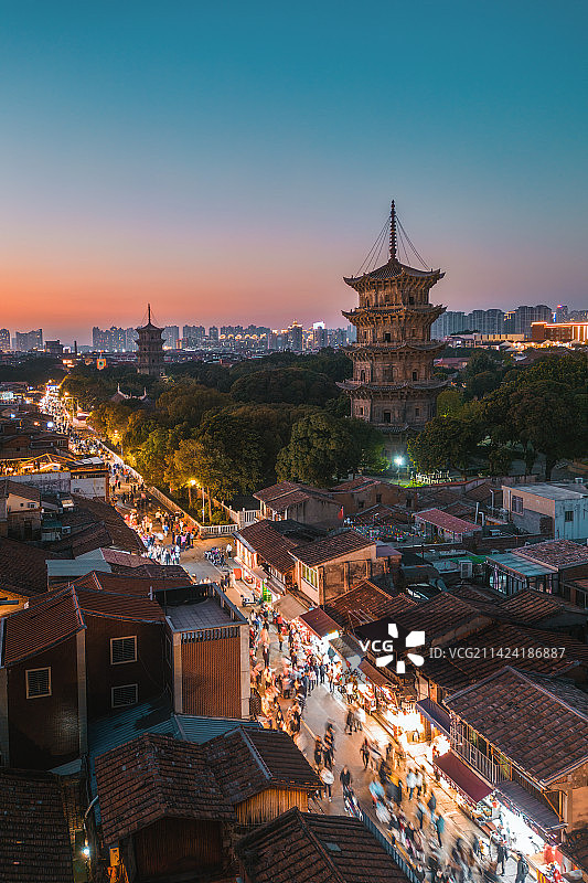 福建泉州西街夜景风光图片素材