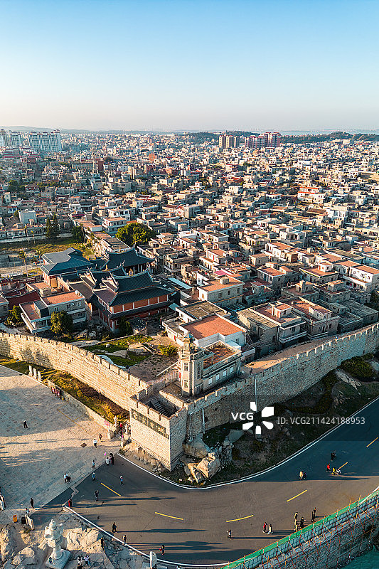 福建泉州崇武古城航拍风光图片素材