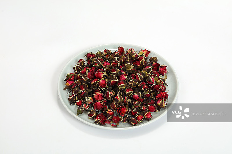 玫瑰花茶在白色背景上图片素材