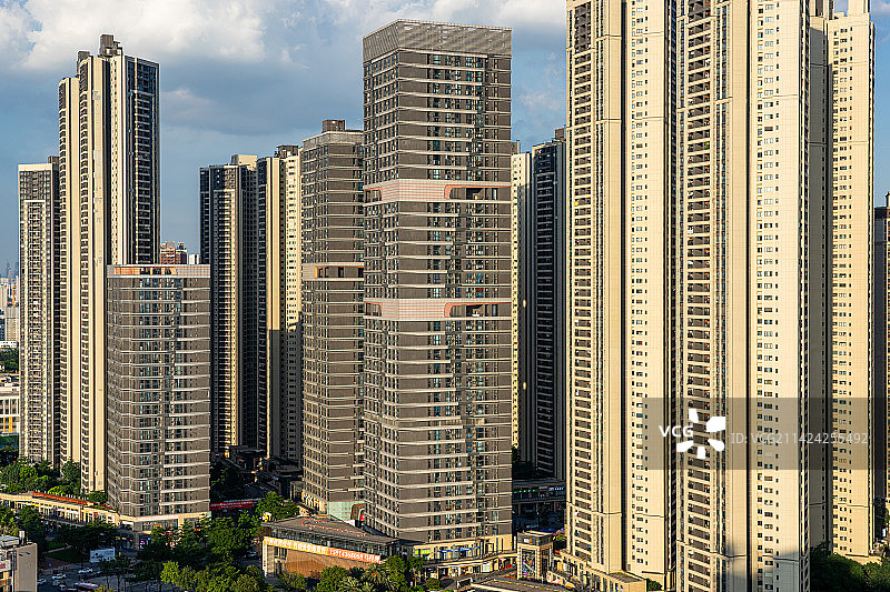 城市密集商品房商业住宅楼盘小区图片素材