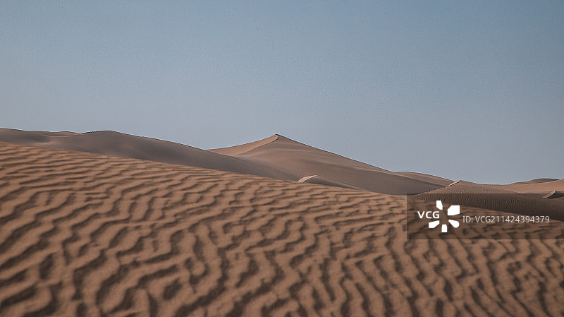 新疆沙漠风景图片素材