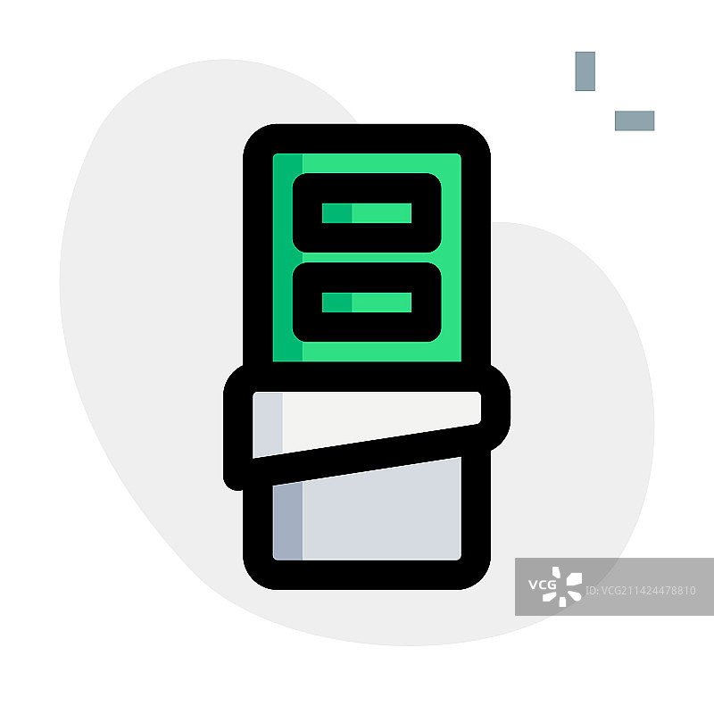 包装纸里的美味黑巧克力图片素材