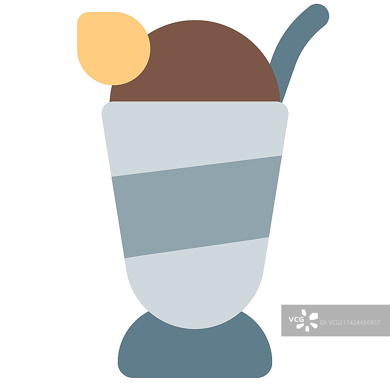 风味奶油装饰的冰冻冻糕图片素材