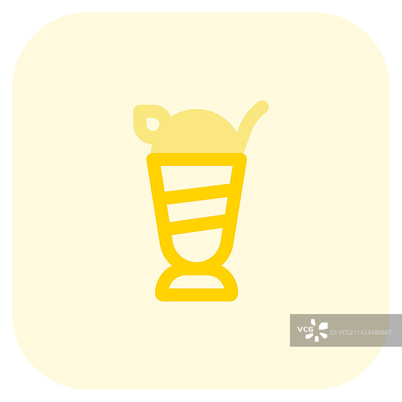 风味奶油装饰的冰冻冻糕图片素材