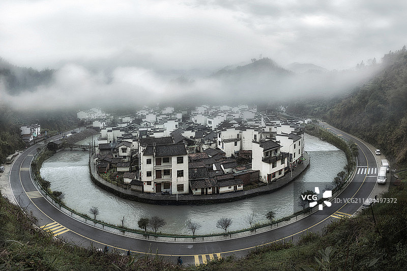 最圆的小山村：菊径图片素材