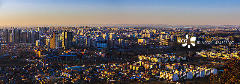 斜阳余晖映潞州图片素材