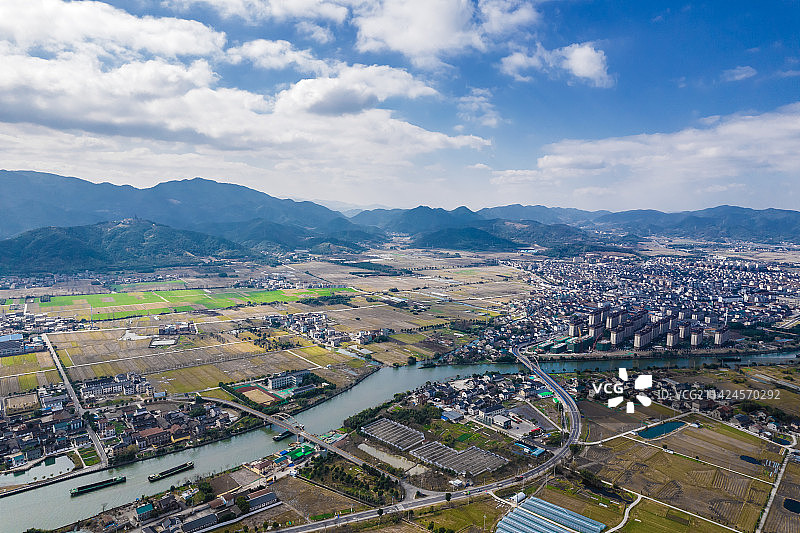 丰惠镇与穿城而过的杭甬运河航拍，上虞，绍兴图片素材