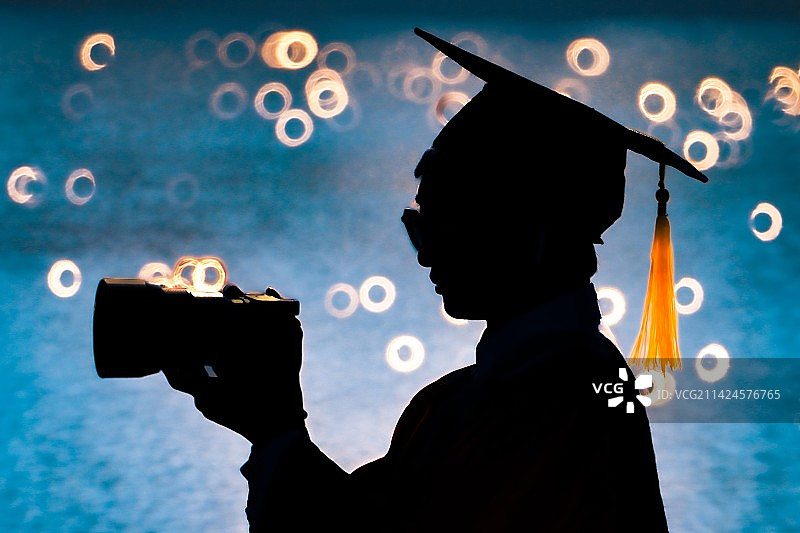 折返剪影图片素材