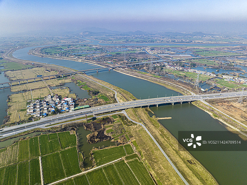 安徽省芜湖市南陵县许镇镇圩旁蔡村风光图片素材