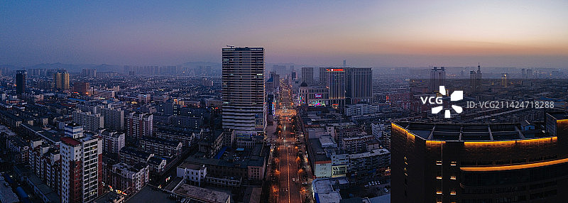 锦州 百货 夜景 航拍 古塔区 地标图片素材