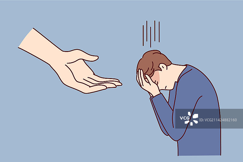哭泣的男人捂着脸低着头站立图片素材