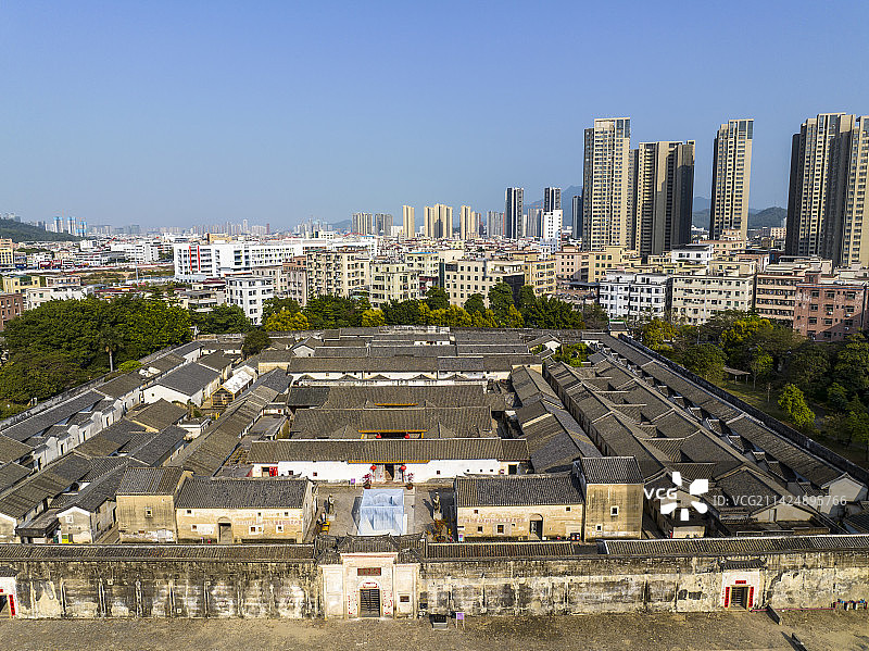 广东深圳坪山客家大万世居航拍图图片素材