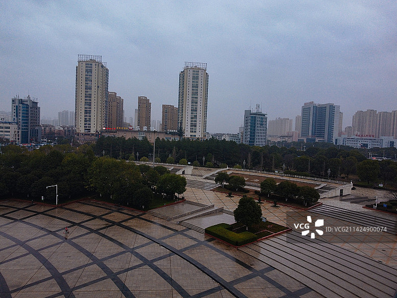 丰城市 剑邑广场 丰跃名城 龙光东大道  地标 航拍图片素材