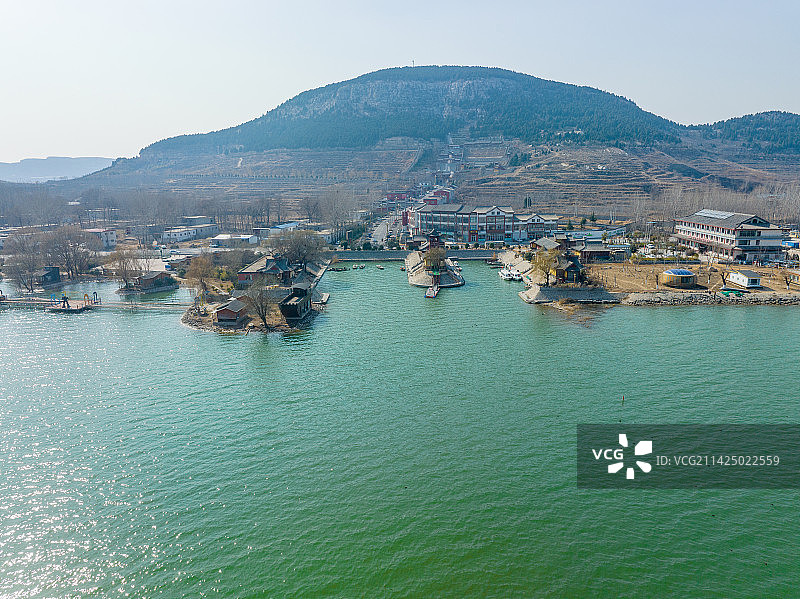 航拍泰安东平湖风光图片素材