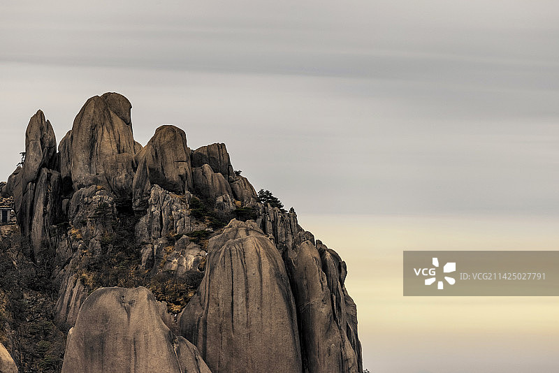 黄山奇松怪石猴子观海妙笔生花飞来石图片素材