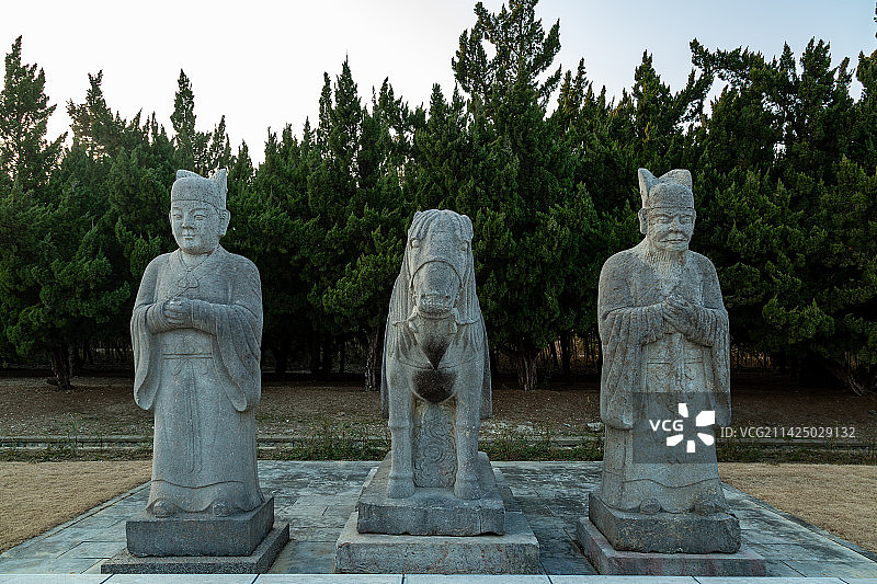 安徽滁州凤阳明朝明皇陵景区神道石像生图片素材