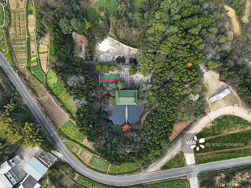 四川省南充市阆中市阆中古城东山园林状元洞航拍图片素材