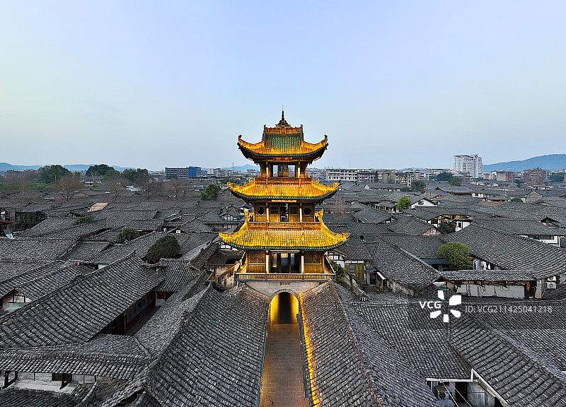 四川省南充市阆中市阆中古城黄昏夜景航拍图片素材